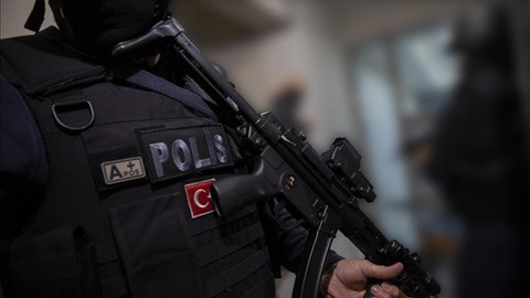 İstanbul'da terör operasyonlarında 5 bin 567 şüpheli yakalandı