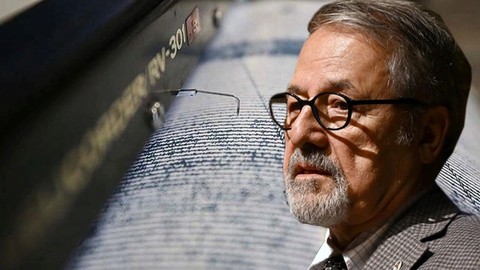 Çanakkale'deki depremle ilgili Naci Görür'den korkutan açıklama! İstanbul'u işaret etti