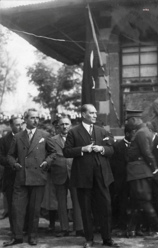 Atatürk'ün vasiyetindeki 6 madde ne söylüyor? Atatürk’ün stratejik mirası - Resim: 5