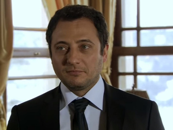 Ezel'in Cengiz'i 6 haftada Atatürk oldu!