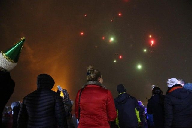 Eksi 16 derecede yeni yılı kutladılar - Resim: 5