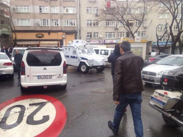 İstanbul Bayrampaşa'daki bombalı saldırıdan ilk görüntüler - Resim: 4