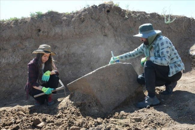 Urartuların 2 bin 700 yıllık salonu gün yüzüne çıkıyor - Resim: 13