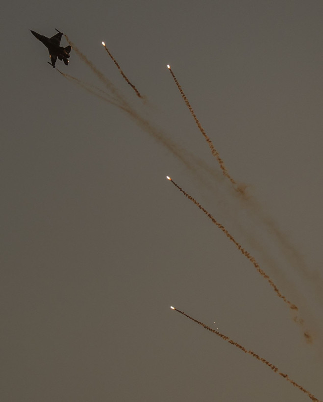 SOLOTÜRK Ankara semalarında: 30 Ağustos Zafer Bayramı’nda nefes kesen gösteri uçuşu! - Resim: 7