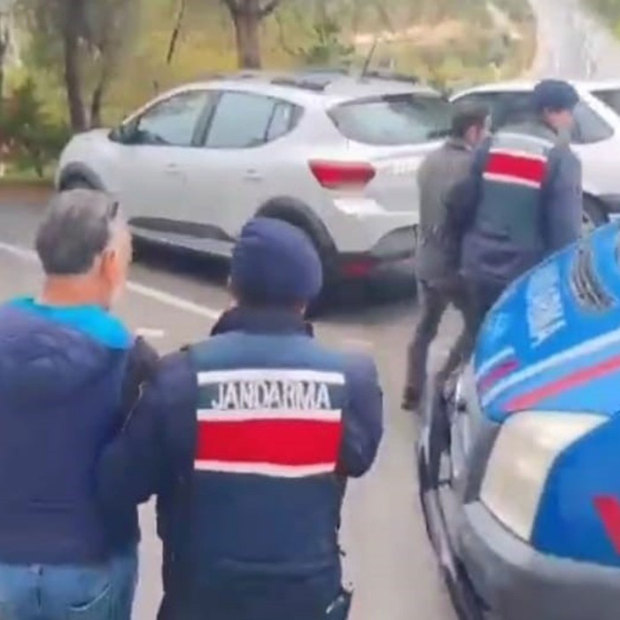İzmir'de Düzensiz Göçmen Operasyonu!