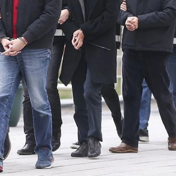 36 ilde 56 muvazzaf asker yakalandı