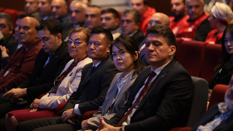 Vatan Partisi İstanbul 12. Olağan İl Kurultayı tamamlandı! Öncüler göreve hazır! - Resim : 5