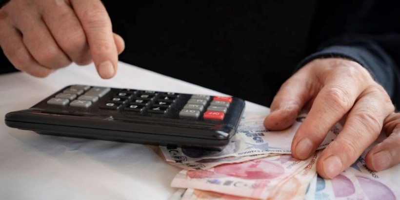 SGK binlerce kişinin emekli maaşını kesti: Hemen kontrol edin! - Resim: 1