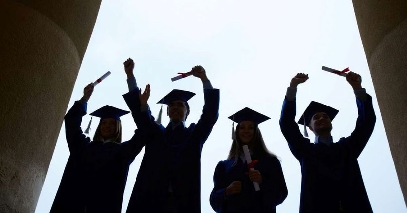 Üniversite tercihi yapacaklar dikkat: Öğrencilerin en memnun olduğu üniversiteler belli oldu! - Resim: 21