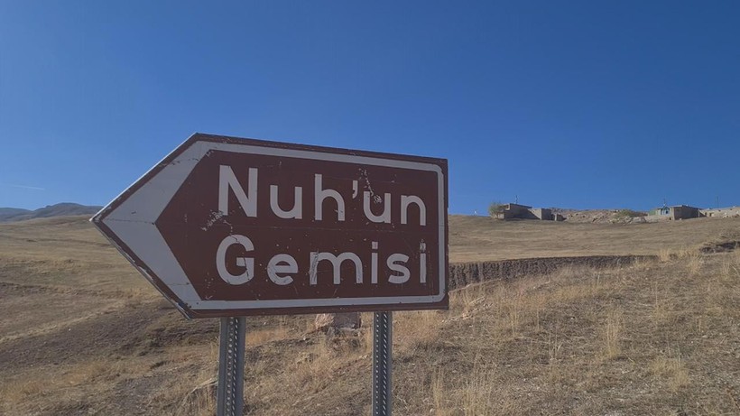 Ağrı'da bulundu! Nuh'un Gemisi'ne ait olabilir