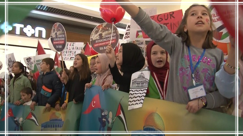 Minik Yüreklerin Yürüyüşü: Kütahyalı Çocuklar Filistinli Akranlarına Destek İçin Yürüdü!
