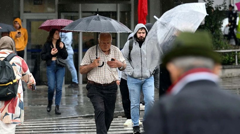 Meteoroloji duyurdu: 10 Nisan’da 19 ile lapa lapa kar geliyor - Resim: 10