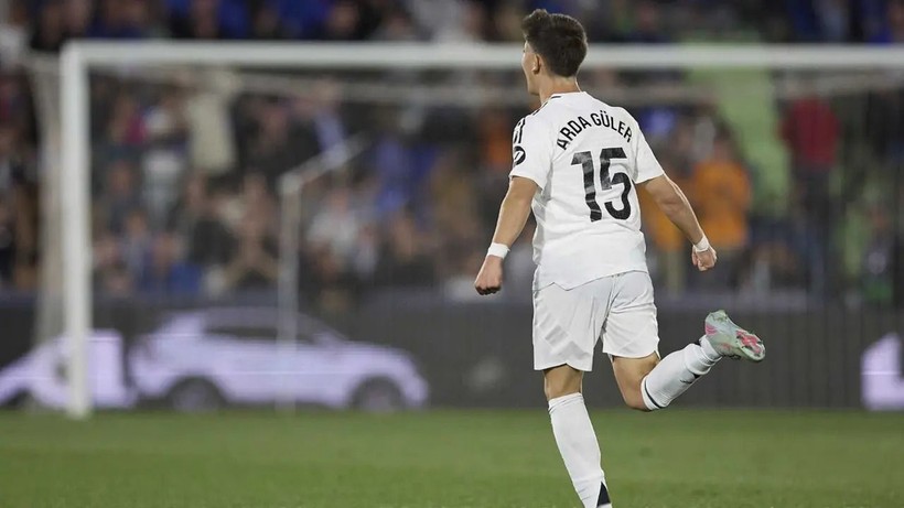 Devler sahnede! Barcelona ile Real Madrid final maçına çıkıyor - Resim: 4