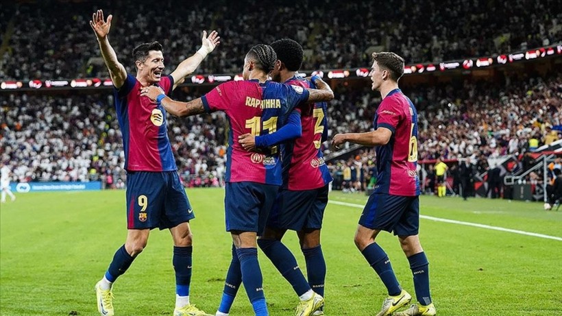 Devler sahnede! Barcelona ile Real Madrid final maçına çıkıyor - Resim: 3