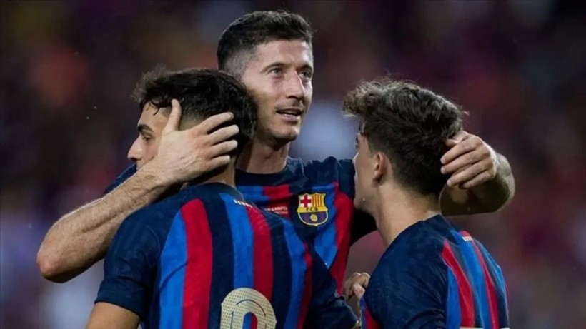 Devler sahnede! Barcelona ile Real Madrid final maçına çıkıyor - Resim: 9