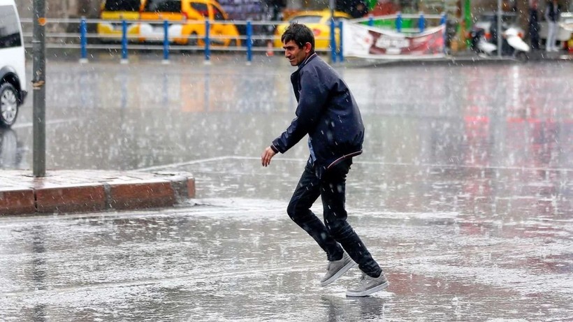 Bu şehirlerde dikkat! Pazartesi günü gök gürültülü sağanak yağış geliyor - Resim: 10