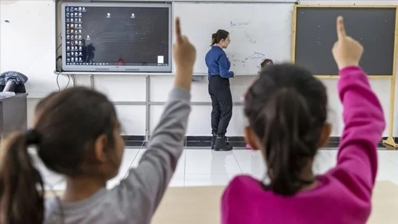 2025 Uzman öğretmenlik ve başöğretmenlik başvuruları ne zaman? MEB kılavuzu yayımlandı - Resim: 1