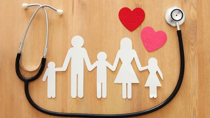 SGK’dan kritik duyuru: Sigortalı anne-baba üzerinden sağlık hizmeti alamayan kız çocukları için 3 çözüm yolu - Resim: 1