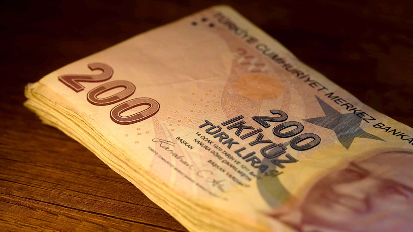 Mevduat faizinde işler değişti: 300 bin TL’ye en yüksek getiriyi veren bankalar açıklandı - Resim: 1