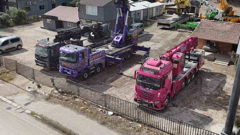 İnşaat sahasında alışılmadık görüntü: Hatay’da pembe vinç gündem oldu - Resim: 5