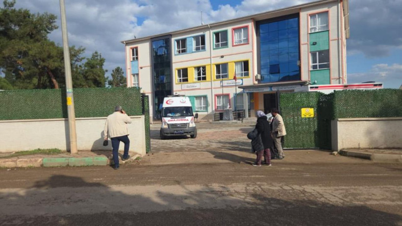 Okulda zehirlenme şüphesi! Onlarca öğrenci rahatsızlandı, soruşturma açıldı - Resim: 5