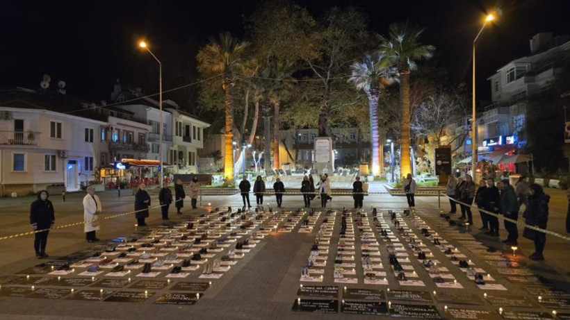 Mudanya’da kadın cinayeti kurbanları için yüzlerce ayakkabı yere bırakıldı! - Resim: 8