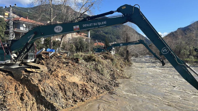 Alanya'da selin bilançosu ağır: Çaylar taştı, işletmeler sürüklendi - Resim: 3