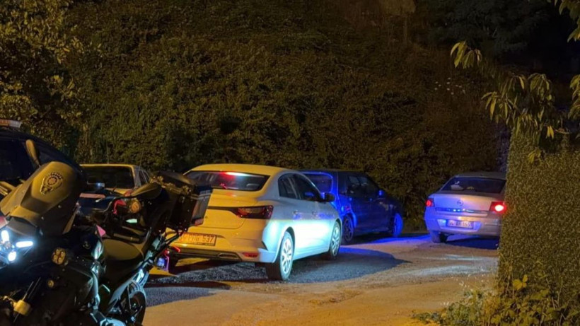 Boşandığı eşine ve oğluna kurşun yağdırdı! Bir çocuk kanepenin arkasına saklanarak kurtuldu - Resim: 5