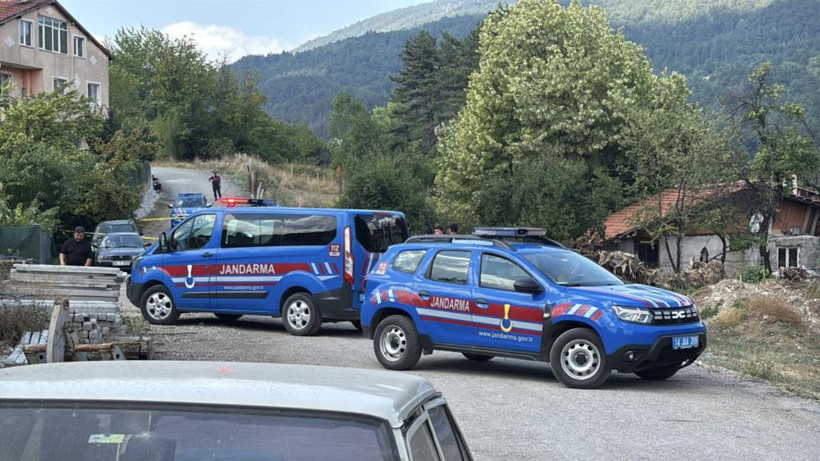 Ortak arsa kavgası kanlı bitti! Tel çekme tartışmasında baba oğul katledildi - Resim: 4