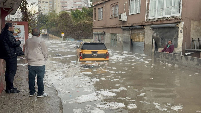 Meteoroloji duyurdu! 14 Ağustos Cuma günü İstanbul dahil 44 ilde gök gürültülü sağanak alarmı - Resim: 2