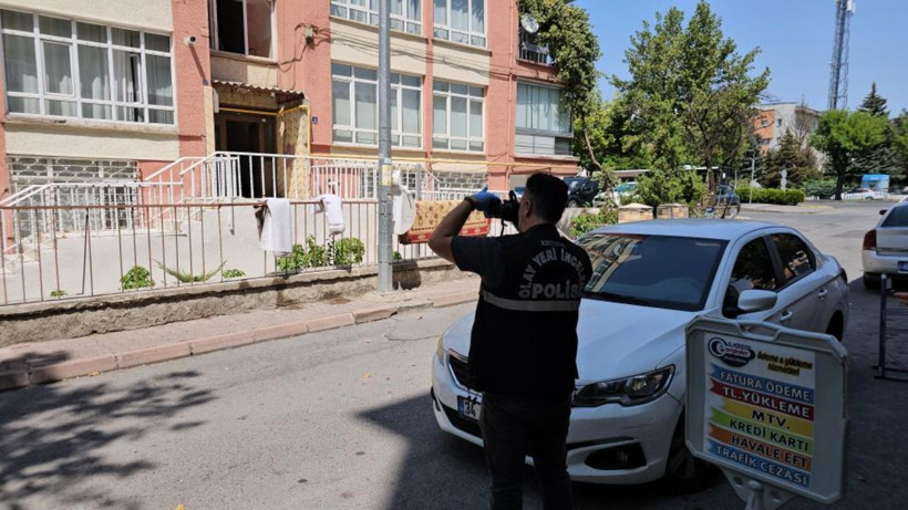 Sabaha kadar arabada bekledi, eşini görünce bıçağı çekti! Ağır yaralı kadın hastanede - Resim: 5