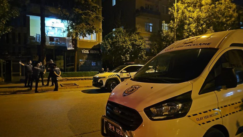 Kayseri'de bıçaklı kavga: 16 yaşındaki genç üvey babasını ağır yaraladı - Resim: 6