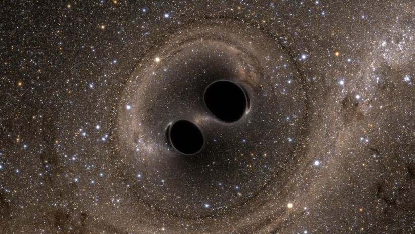 Bilim insanları şimdiye kadarki en büyük kara delik birleşmesini keşfetti - Resim : 1
