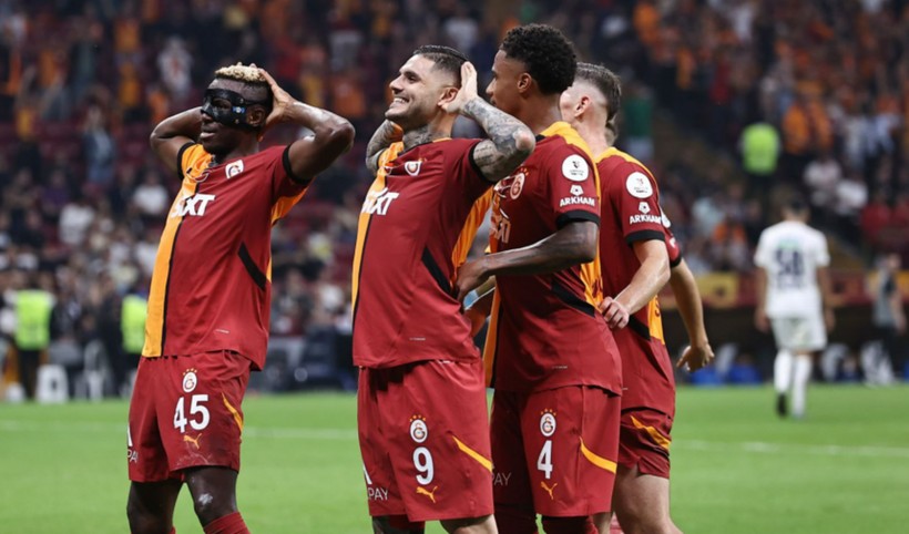 Galatasaray şampiyonluk için gün sayıyor: 5 galibiyet yetiyor - Resim: 11