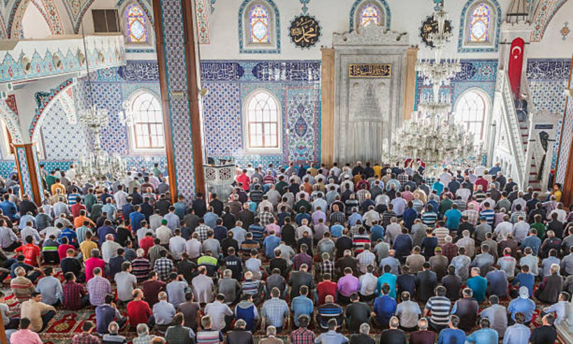 Diyanet 2026 Kurban Bayramı namaz vakitlerini açıkladı: İstanbul, Ankara, İzmir ve Bursa'da namaz saat kaçta? - Resim: 5