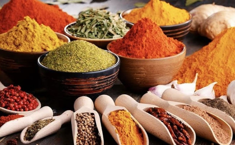 Bakanlık ifşa etti! Salamda domuz eti, baharatta yasaklı boya: İşte o markalar - Resim: 4