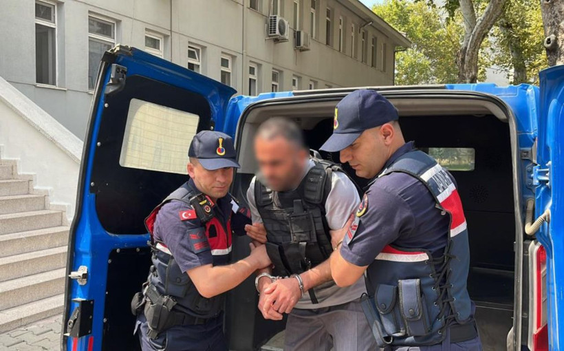 Bursa'da çifte cinayet: Sokak ortasında eniştesine 8 kurşun sıktı, ardından eve gidip karısını öldürdü! - Resim: 3