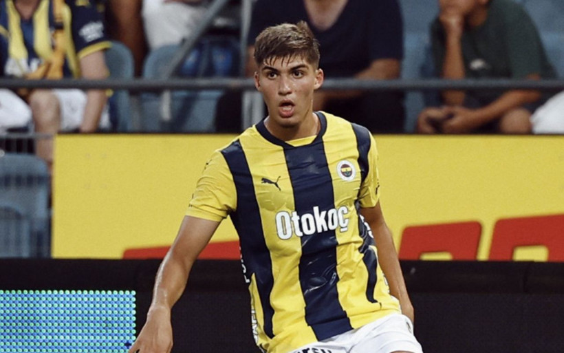 Süper Lig'de savunma hattı altın değerinde! İşte ligin en pahalı 10 stoperi - Resim: 7