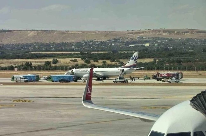 Gaziantep Havalimanı'nda korku dolu anlar! SunExpress uçağı bir anda arızalandı: Pist kapatıldı, seferler durdu - Resim: 3
