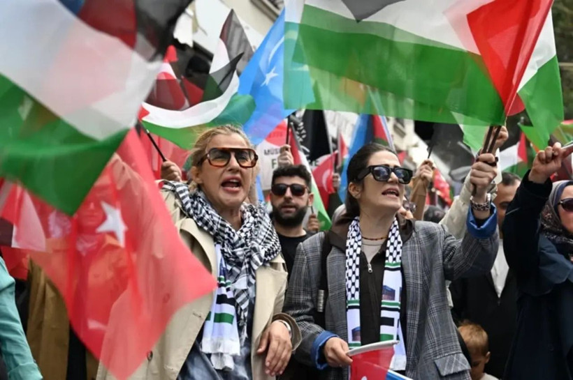 Türkiye Gazze için ayakta: İstanbul, Ankara ve İzmir’de binlerce kişi sokaklarda - Resim: 7