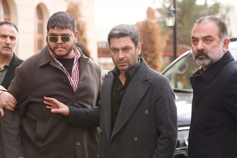 Uzak Şehir 20.bölüm kesintisiz ve reklamsız izle: Uzak Şehir 20.bölüm izle - Resim: 8