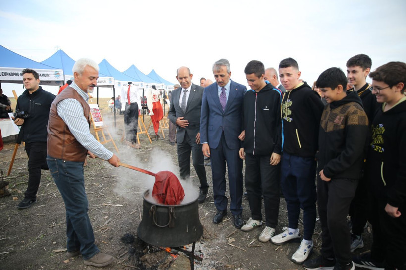 Formülü casuslar tarafından çalınan 'efsane renk' için kazanlar kaynadı! Edirne kırmızısı bitkisinin hasadı yapıldı! - Resim: 6