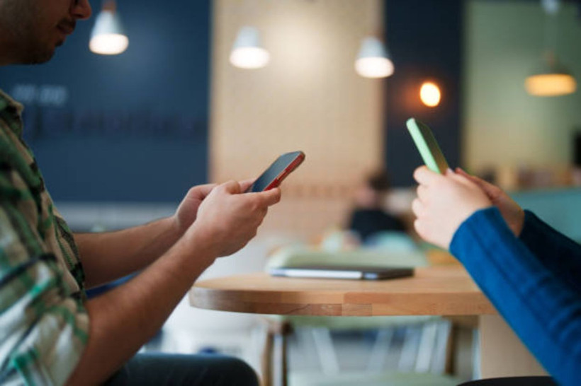 Telefon fiyatları düşecek mi? Ötv matrahları değişti, o telefonlarda indirim bekleniyor! - Resim: 9