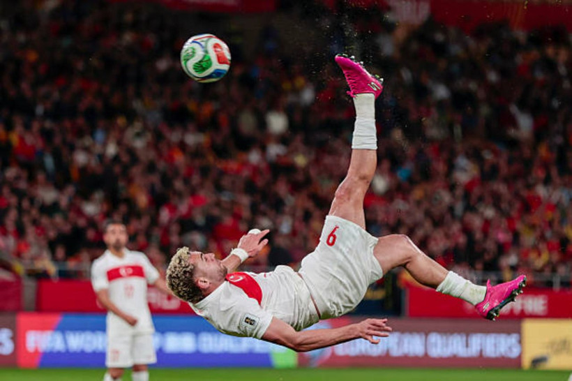 Maç bitti, arama motorları kilitlendi! İspanya bu Türk'ü konuşuyor - Resim: 1