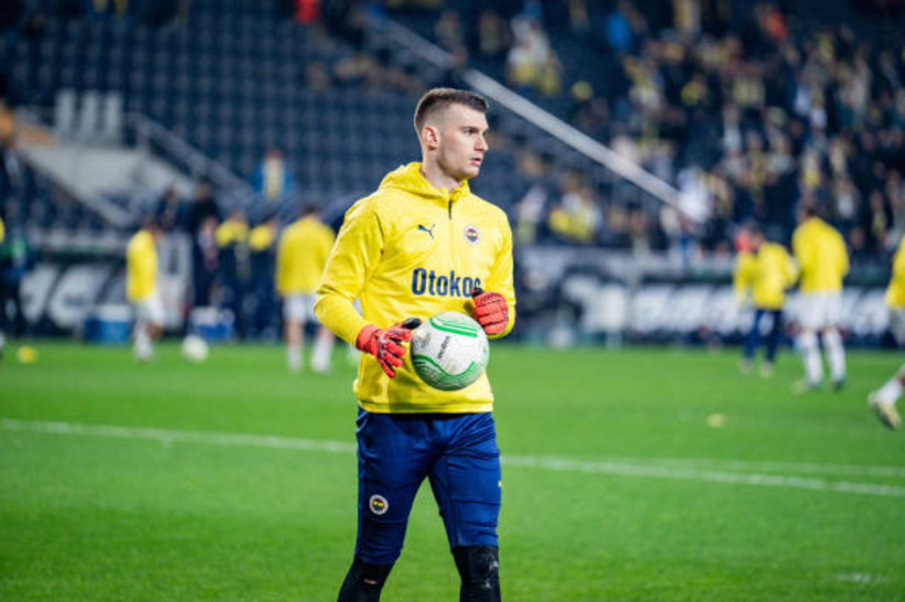 Fenerbahçe’nin yıldız kalecisi Barcelona’ya gidiyor! - Resim: 6