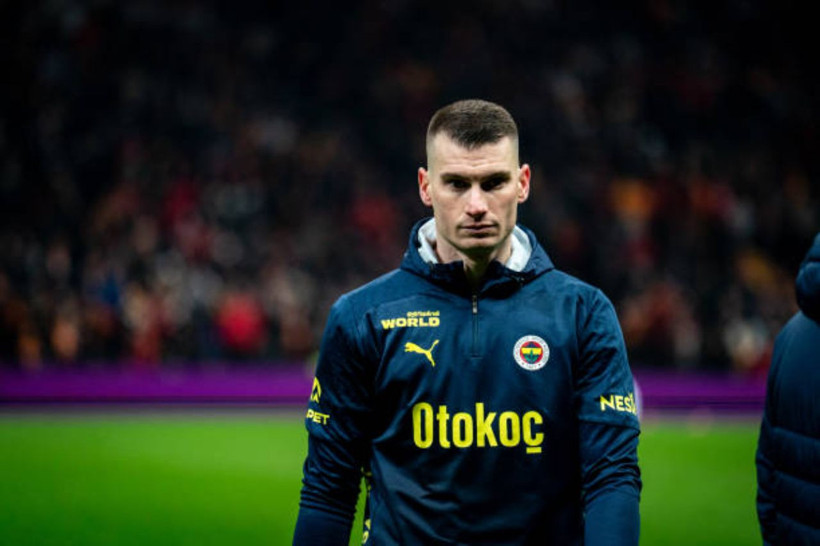Fenerbahçe’nin yıldız kalecisi Barcelona’ya gidiyor! - Resim: 4