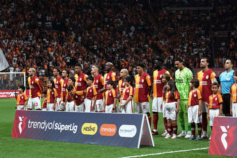 Galatasaray'da stoper krizi! Okan Buruk'un çözümü Jakobs'tan geçiyor - Resim: 2