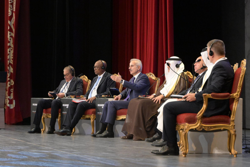 Bakan Uraloğlu Mısır'da Türkiye'nin ulaştırma vizyonunu anlattı - Resim : 2