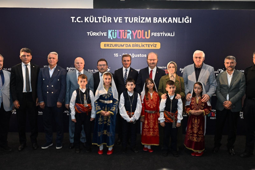 Türkiye Kültür Yolu Festivali'nin 14. durağı Erzurum'da başladı - Resim : 1