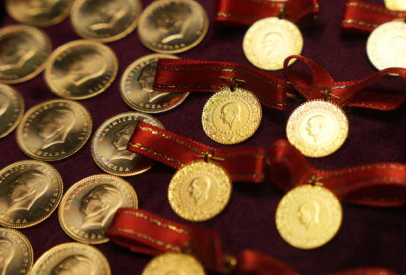 Altın hem rekor kırdı hem çakıldı! Yatırımcının gözü FED kararında - Resim: 1